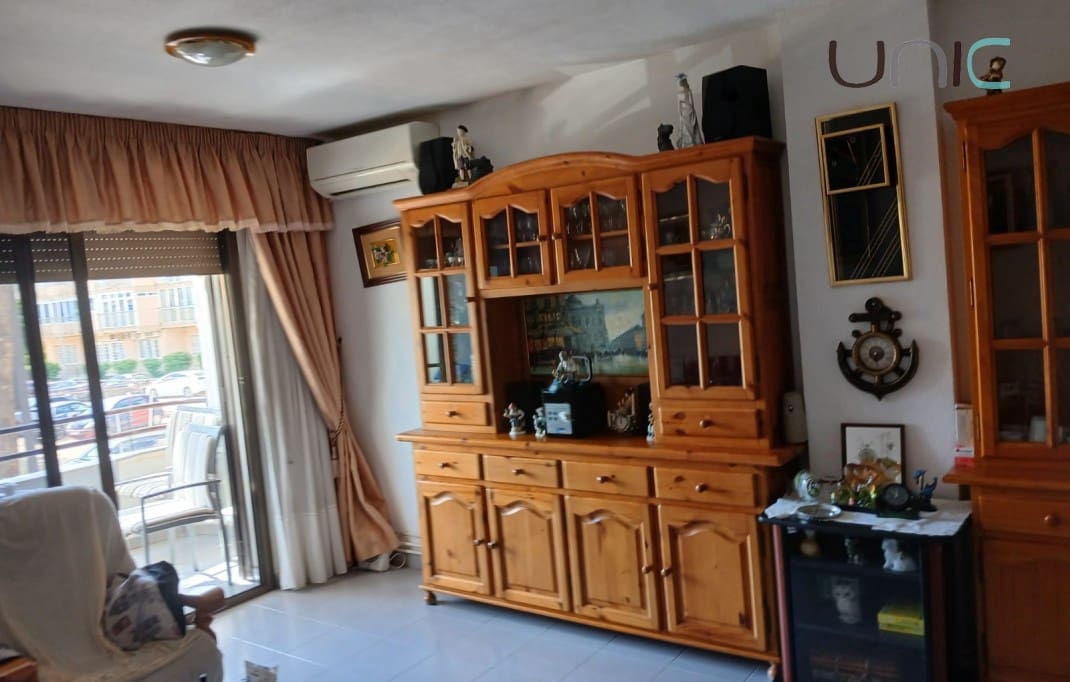 Apartamento de 2 habitaciones en Albir en venta con piscina - 268.000 € (Ref: 9043915)