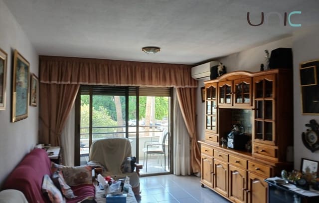 Apartamento de 2 habitaciones en Albir, Alfaz del Pi / L'Alfàs del Pi en venta con piscina - 268.000 € (Ref: 9043915)