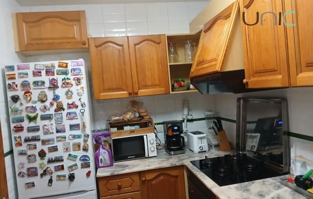 Apartamento de 2 habitaciones en Albir, Alfaz del Pi / L'Alfàs del Pi en venta con piscina - 268.000 € (Ref: 9043915)