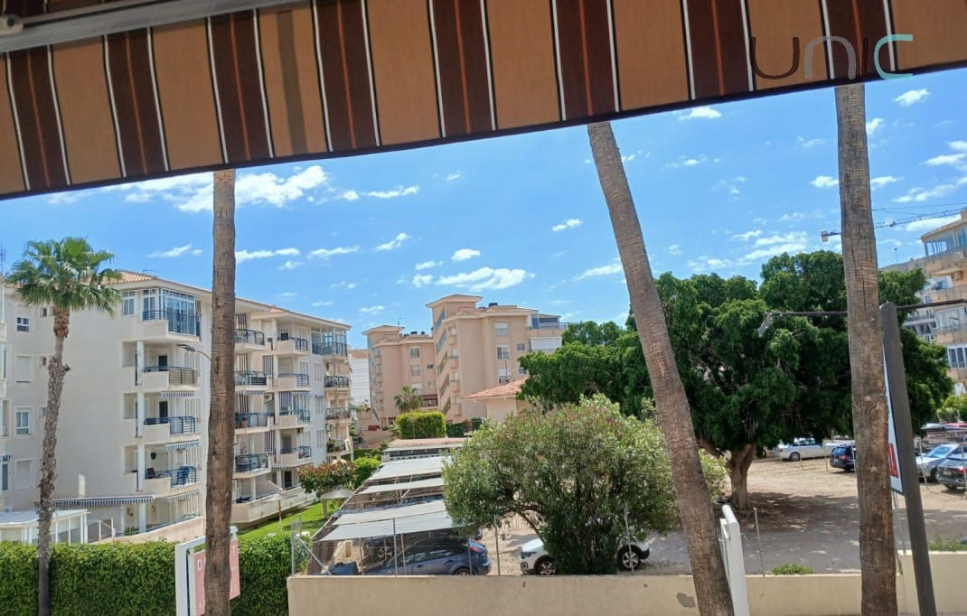 Apartamento de 2 habitaciones en Albir en venta con piscina - 268.000 € (Ref: 9043915)