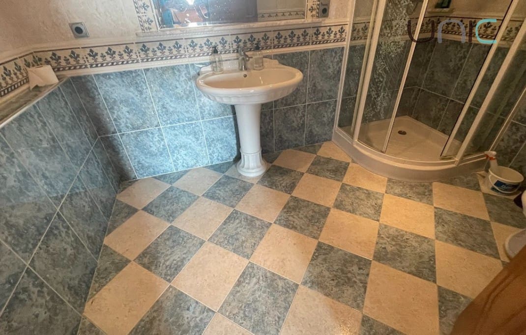 4 quarto Moradia para venda em La Nucia com piscina garagem - 995 000 € (Ref: 9058259)