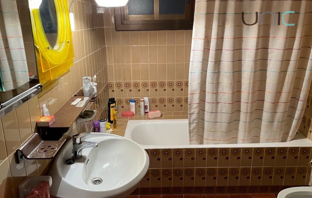 3 slaapkamer Appartement te koop in Benidorm met zwembad - € 530.000 (Ref: 9058260)