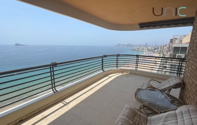 3 slaapkamer Appartement te koop in Benidorm met zwembad - € 530.000 (Ref: 9058260)