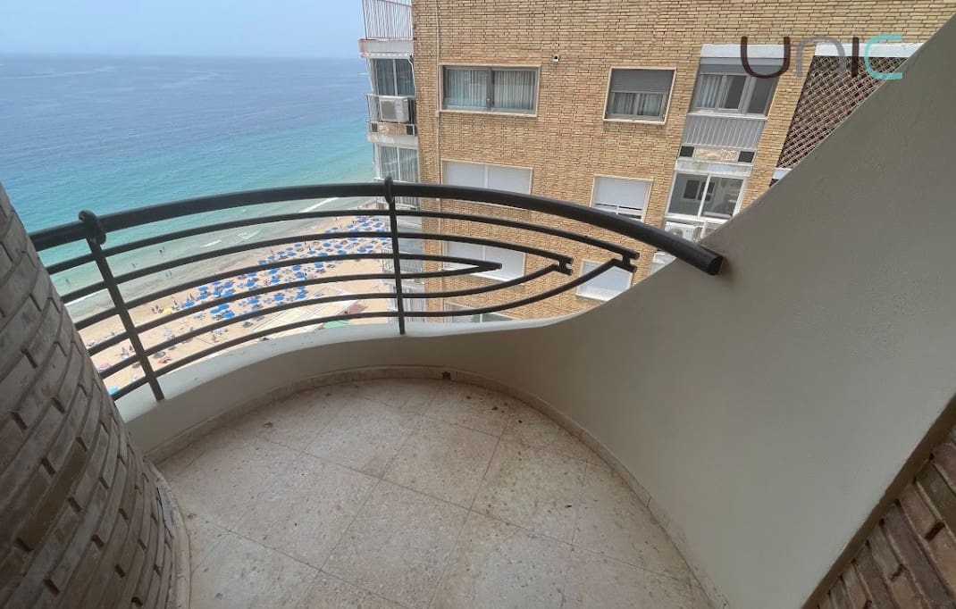3 slaapkamer Appartement te koop in Benidorm met zwembad - € 530.000 (Ref: 9058260)