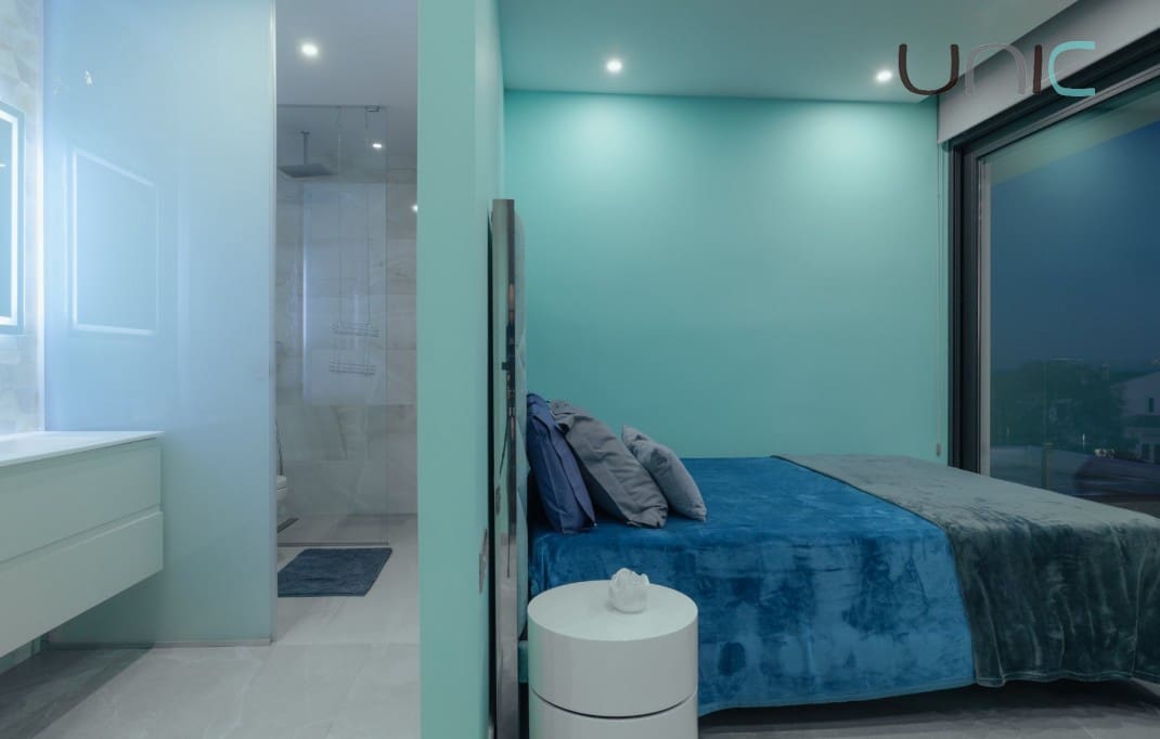 4 bedroom Villa for sale in Finestrat with pool - € 1,900,000 (Ref: 9073085)