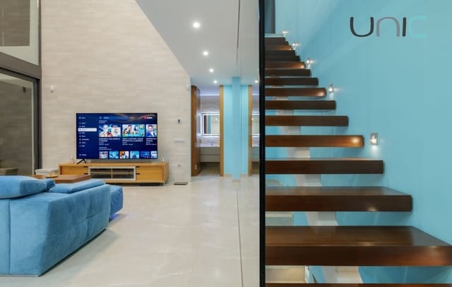 4 makuuhuone Huvila myytävänä paikassa Finestrat mukana uima-altaan - 1 900 000 € (Ref: 9073085)