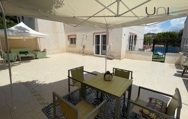 4 Zimmer Villa zu verkaufen in Alfaz del Pi / L'Alfàs del Pi mit Pool Garage - 398.000 € (Ref: 9117915)