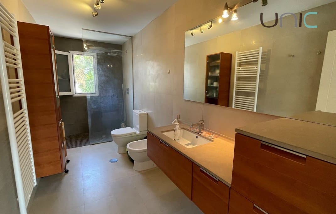 4 Zimmer Villa zu verkaufen in Alfaz del Pi / L'Alfas del Pi mit Pool Garage - 398.000 € (Ref: 9117915)