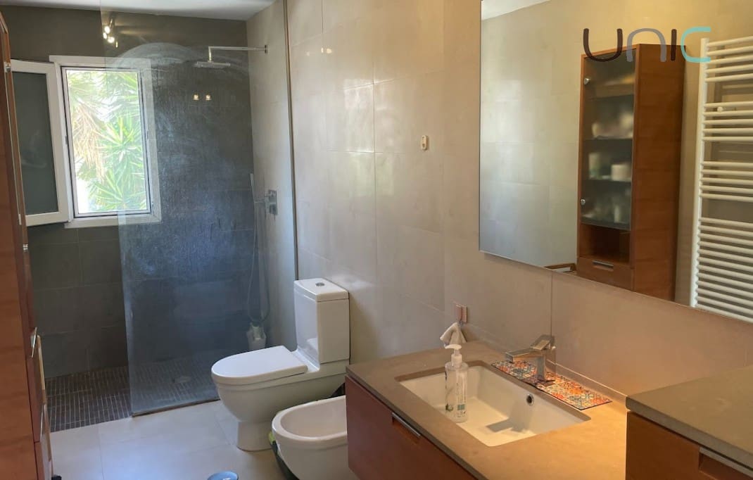 4 Zimmer Villa zu verkaufen in Alfaz del Pi / L'Alfas del Pi mit Pool Garage - 398.000 € (Ref: 9117915)