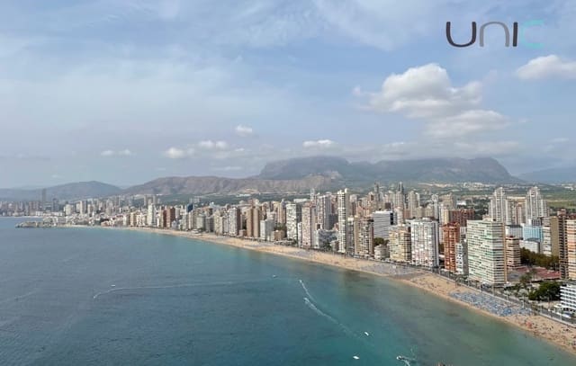 1 camera da letto Appartamento in vendita in Benidorm con piscina - 275.000 € (Rif: 9142247)