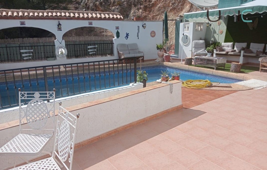 4 soverom Villa til salgs i Callosa d'En Sarria med svømmebasseng - € 470 000 (Ref: 9150979)