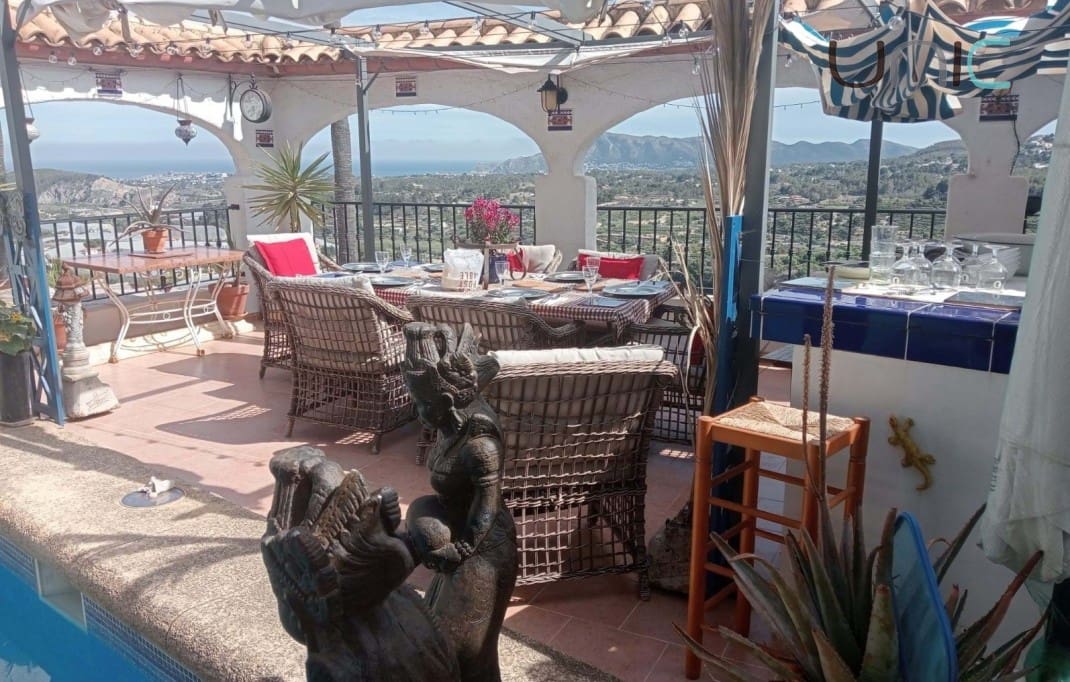 4 soverom Villa til salgs i Callosa d'En Sarria med svømmebasseng - € 470 000 (Ref: 9150979)