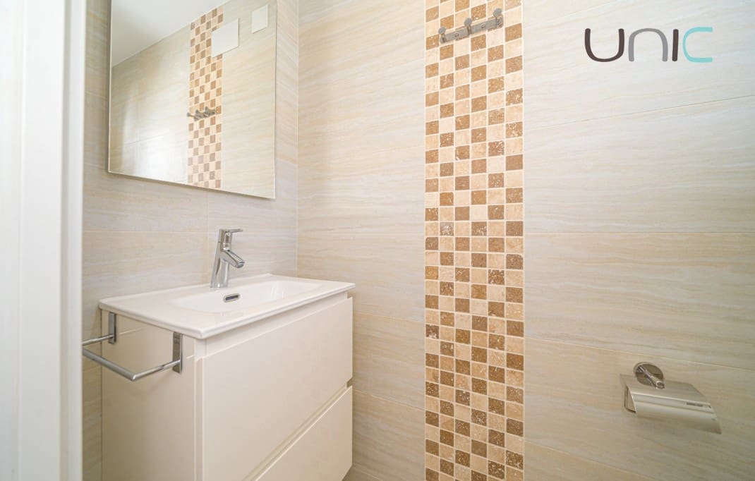 Chalet de 4 habitaciones en Albir en venta con piscina - 970.000 € (Ref: 9193038)