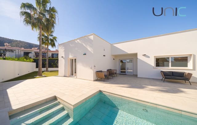 Chalet de 4 habitaciones en Albir, Alfaz del Pi / L'Alfàs del Pi en venta con piscina - 970.000 € (Ref: 9193038)