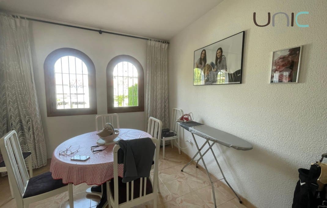 3 quarto Casa em Banda para arrendar em Albir com piscina - 1 600 € (Ref: 9201735)