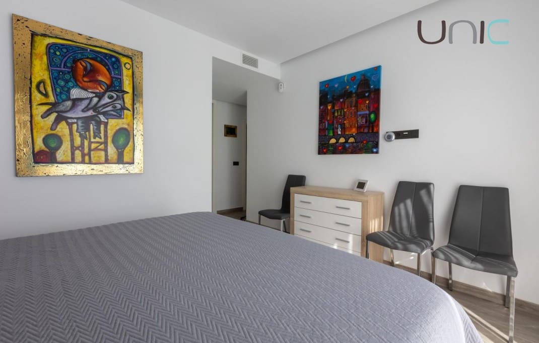 4 soveværelse Villa til salg i Polop med swimmingpool - € 695.000 (Ref: 9245598)