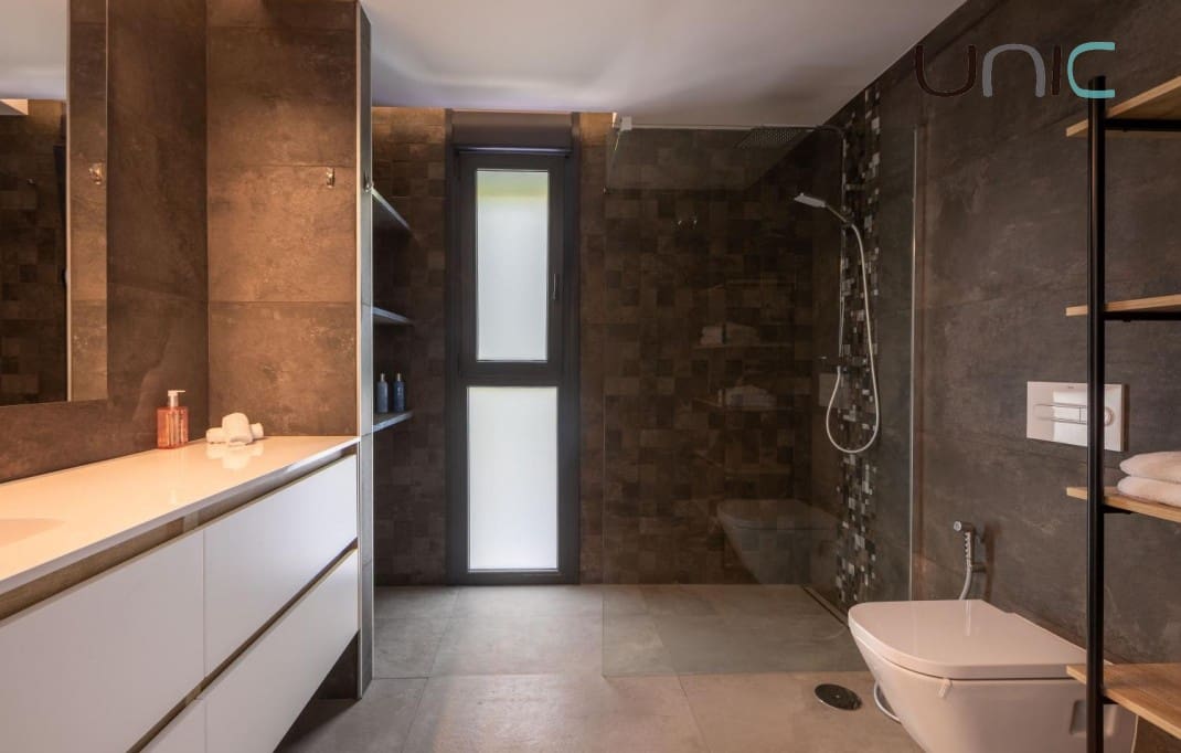 4 soveværelse Villa til salg i Polop med swimmingpool - € 695.000 (Ref: 9245598)