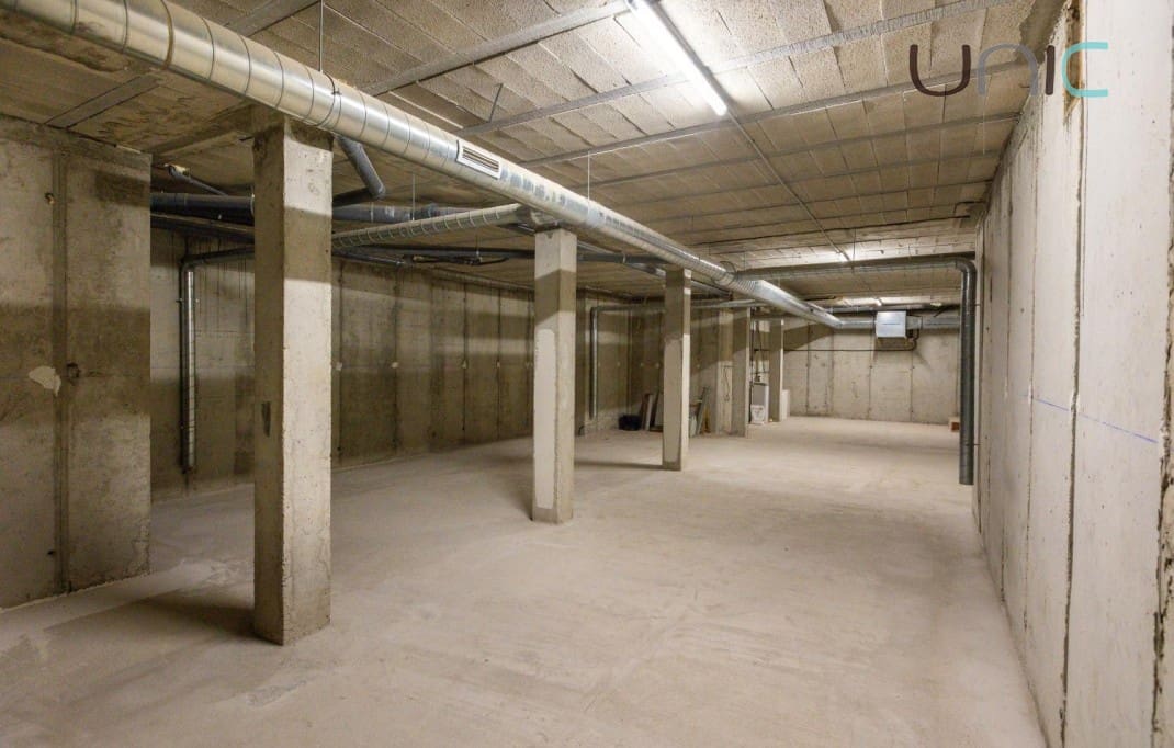 4 soveværelse Villa til salg i Polop med swimmingpool - € 695.000 (Ref: 9245598)