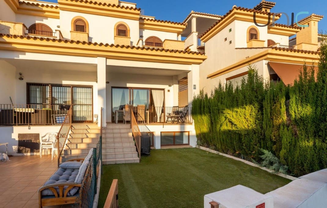 4 soveværelse Byhus til salg i Polop med swimmingpool - € 340.000 (Ref: 9245599)