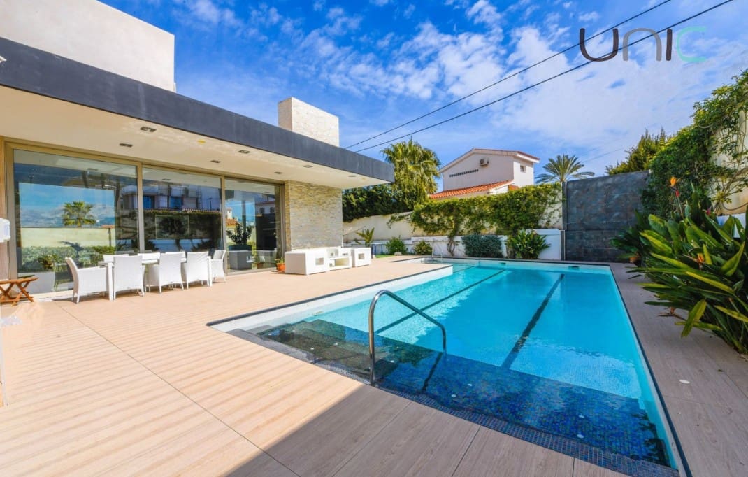 6 soveværelse Villa til salg i Albir med swimmingpool - € 2.100.000 (Ref: 9301891)