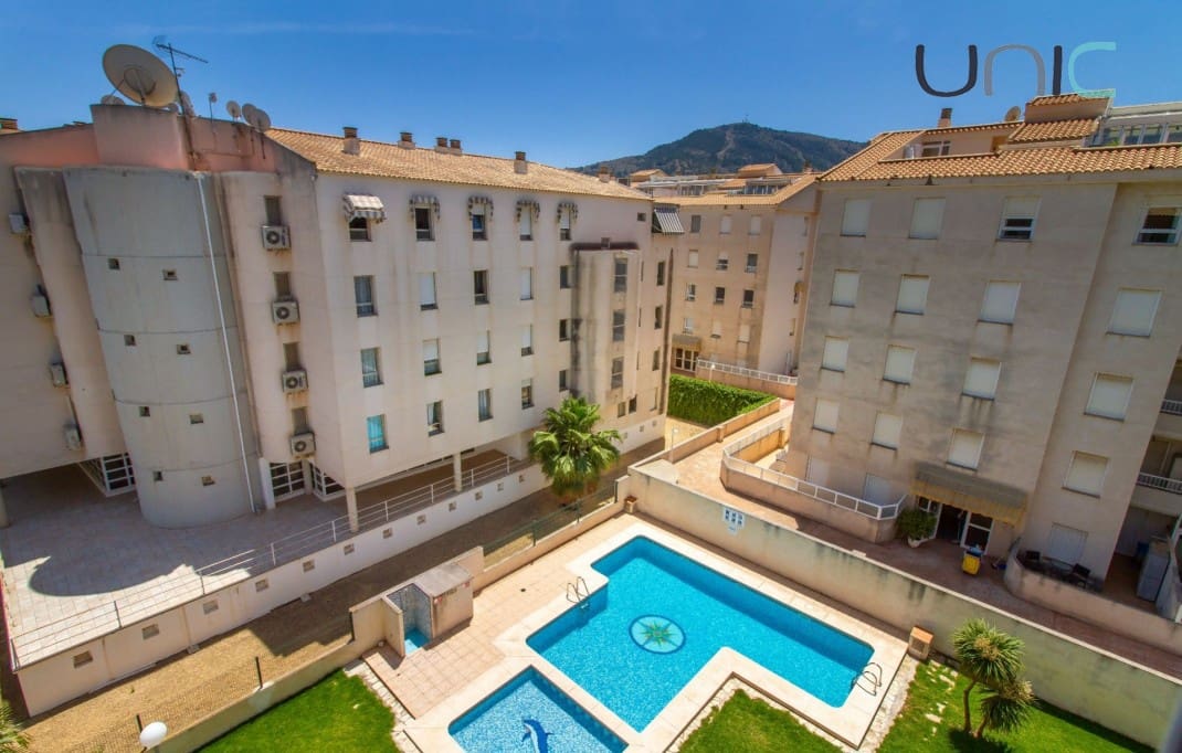 3 bedroom Apartment for sale in Albir with pool - € 430,000 (Ref: 9325330)