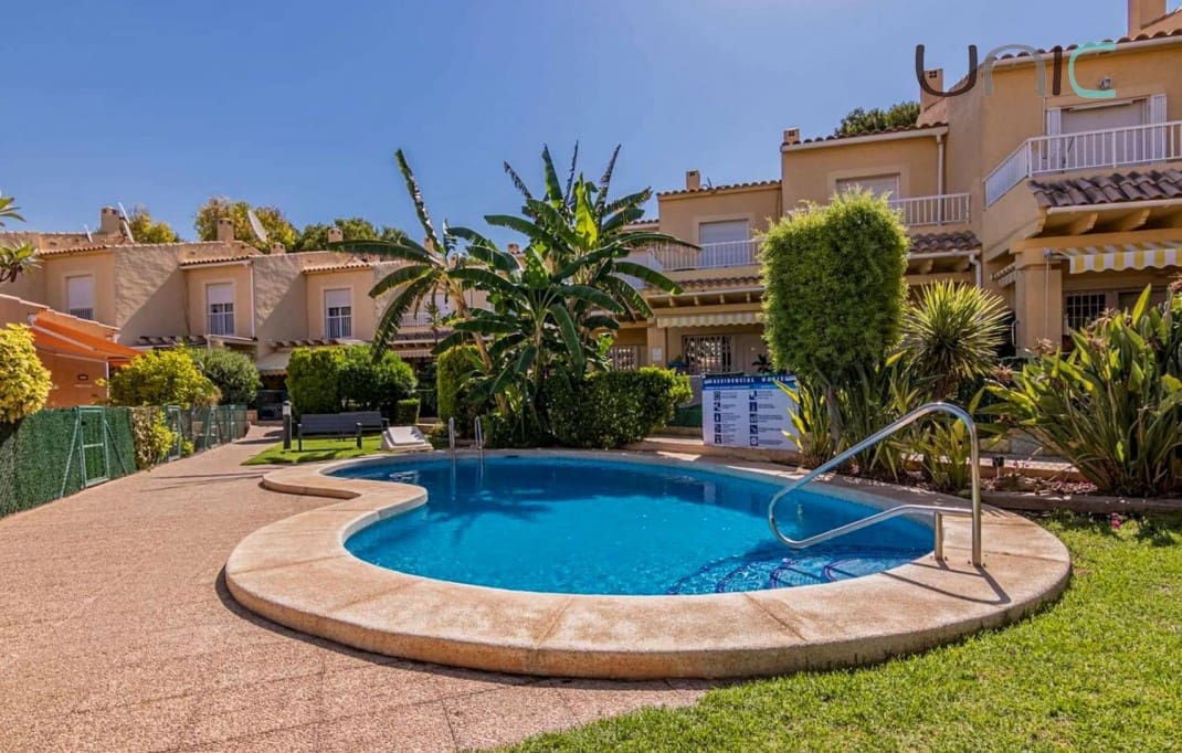 3 sovrum Hus till salu i Albir med pool - 290 000 € (Ref: 9325331)