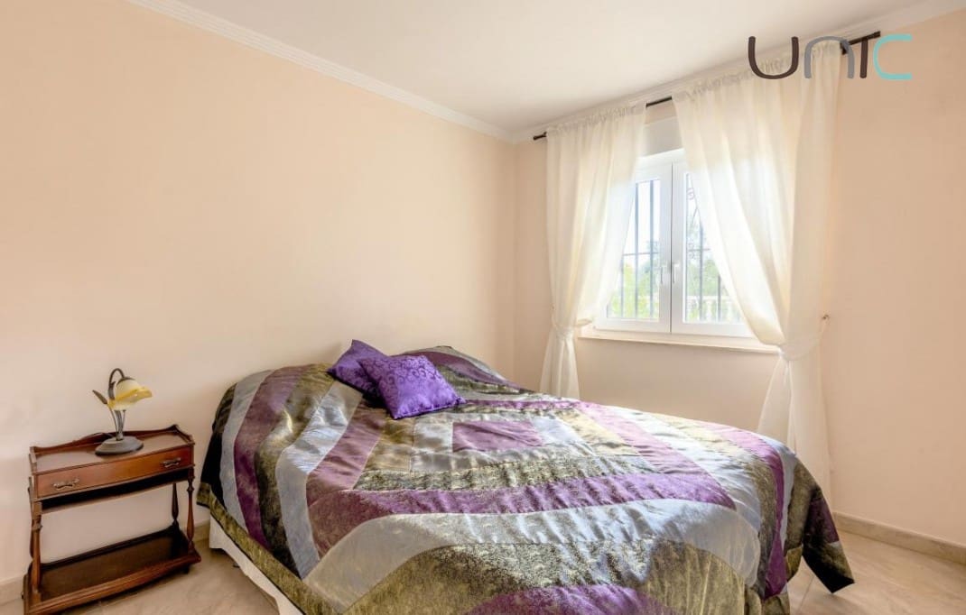 5 soveværelse Villa til salg i La Nucia med swimmingpool - € 895.000 (Ref: 9372382)