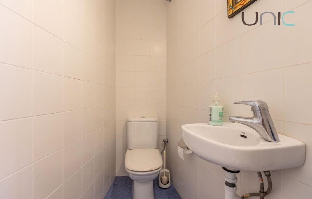 5 soveværelse Villa til salg i La Nucia med swimmingpool - € 895.000 (Ref: 9372382)