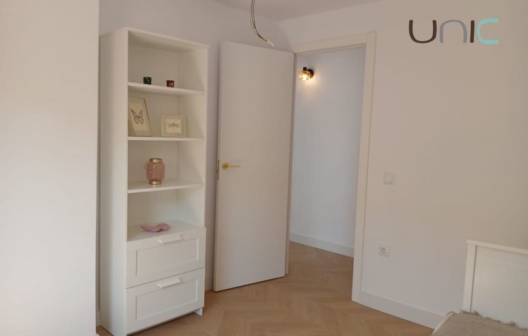 2 bedroom Apartment for sale in Alfaz del Pi / L'Alfas del Pi - € 239,000 (Ref: 9379977)