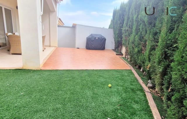 4 bedroom Bungalow for sale in Polop with pool - € 450,000 (Ref: 9397040)