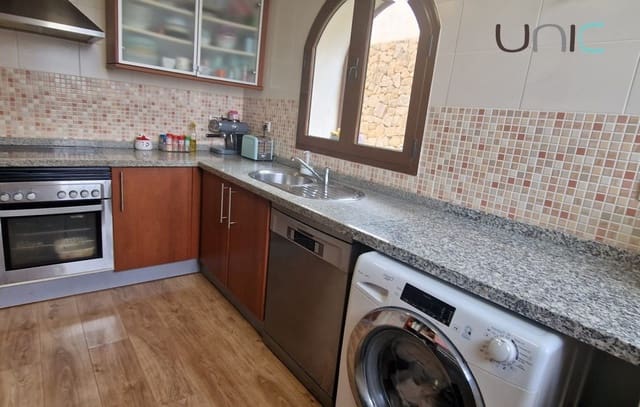 4 bedroom Bungalow for sale in Polop with pool - € 450,000 (Ref: 9397040)