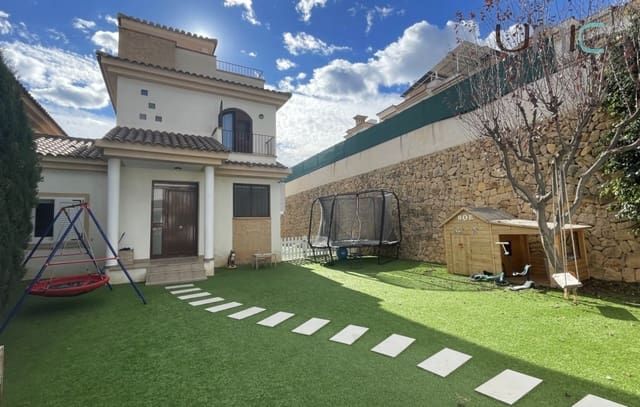 4 bedroom Bungalow for sale in Polop with pool - € 450,000 (Ref: 9397040)