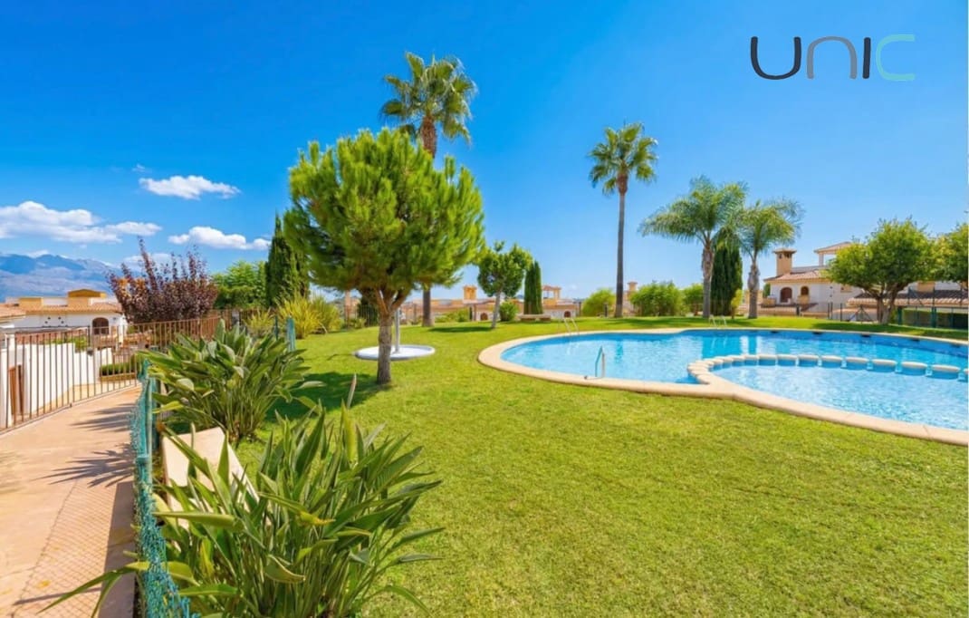 4 bedroom Bungalow for sale in Polop with pool - € 385,000 (Ref: 9397040)