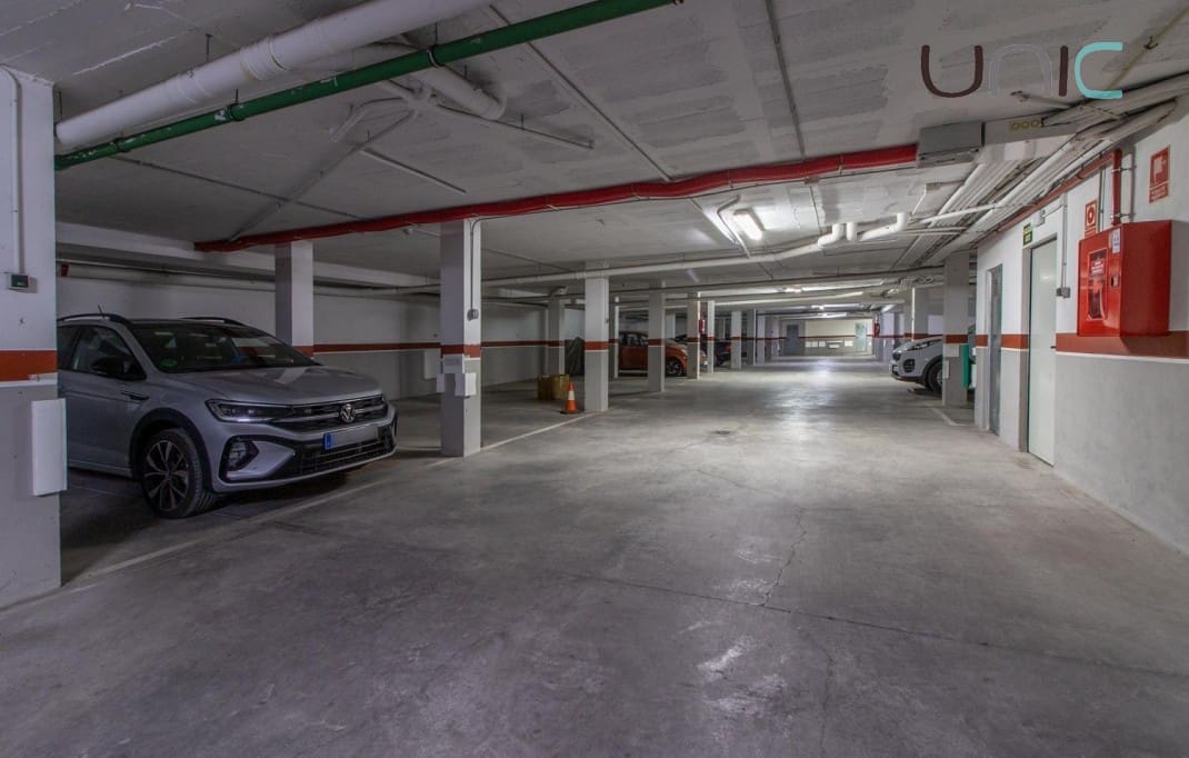 Apartamento de 2 habitaciones en Albir en venta con piscina garaje - 499.000 € (Ref: 9399869)