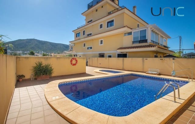 Apartamento de 2 habitaciones en Albir, Alfaz del Pi / L'Alfàs del Pi en venta con piscina garaje - 499.000 € (Ref: 9399869)