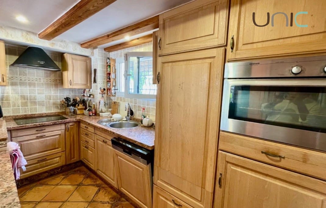 2 bedroom Finca/Country House for sale in Altea with pool - € 375,000 (Ref: 9405796)