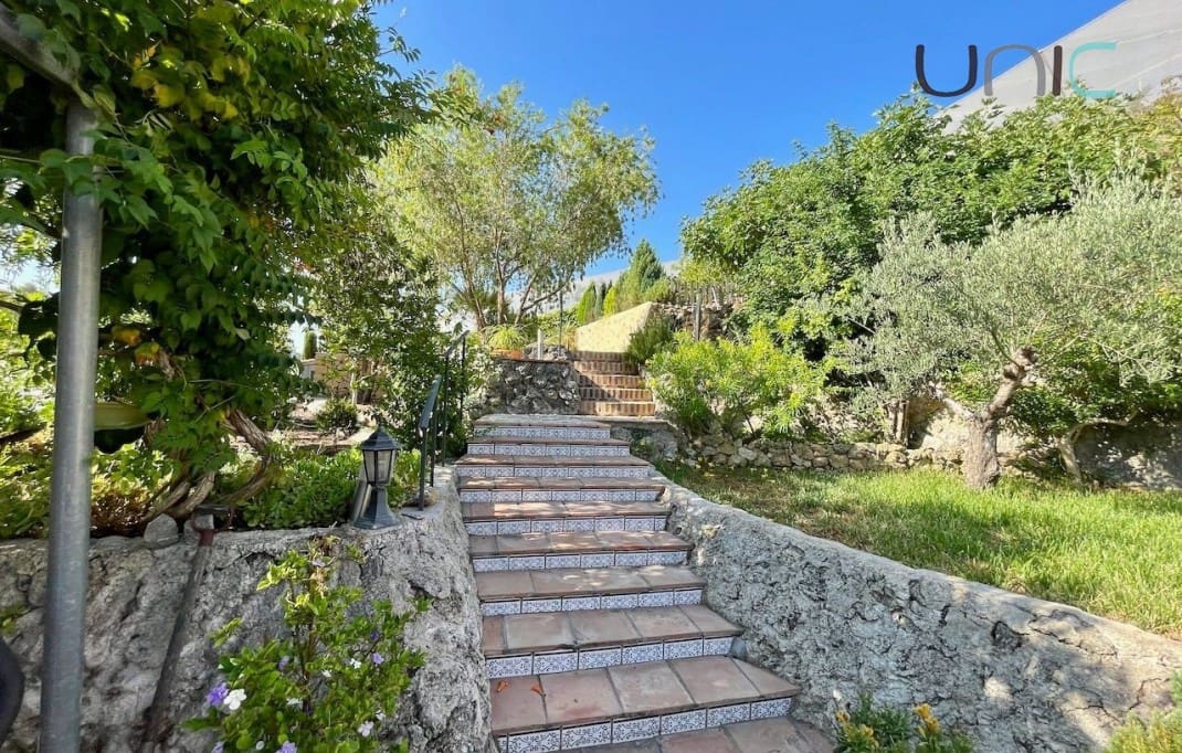 2 bedroom Finca/Country House for sale in Altea with pool - € 375,000 (Ref: 9405796)