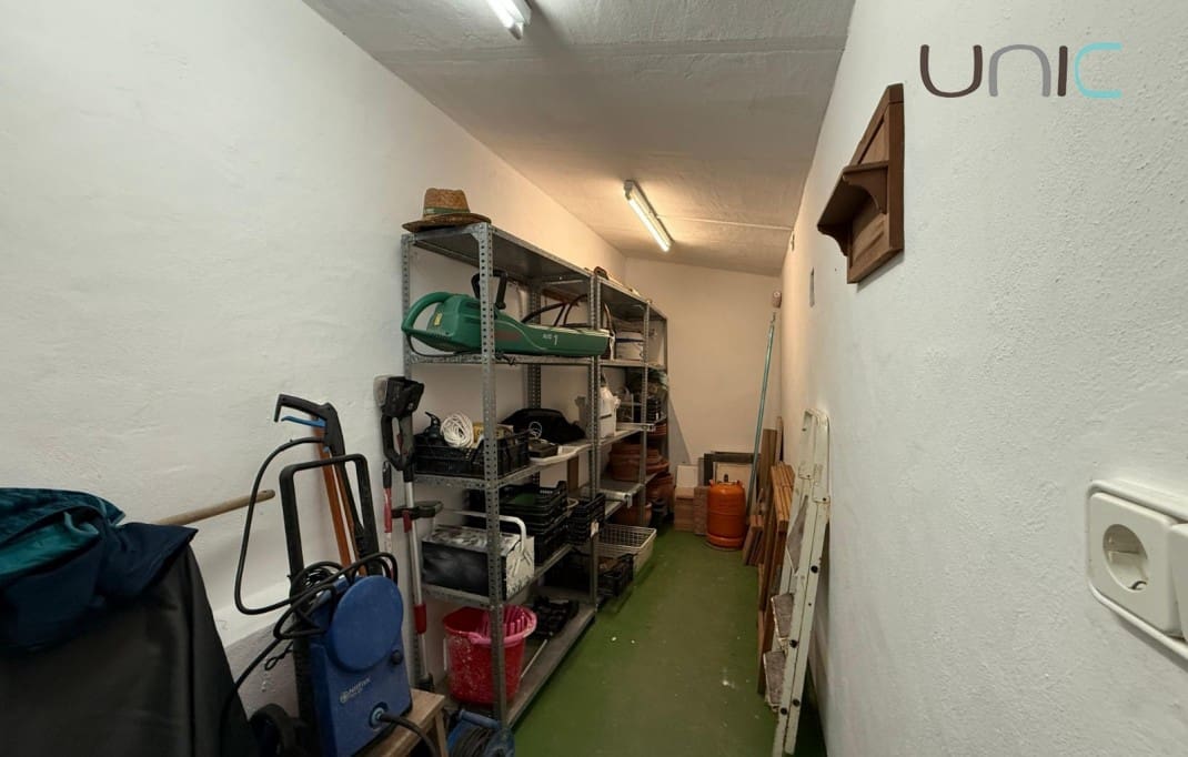 4 Zimmer Villa zu vermieten in Benidorm - 2.900 € (Ref: 9412859)