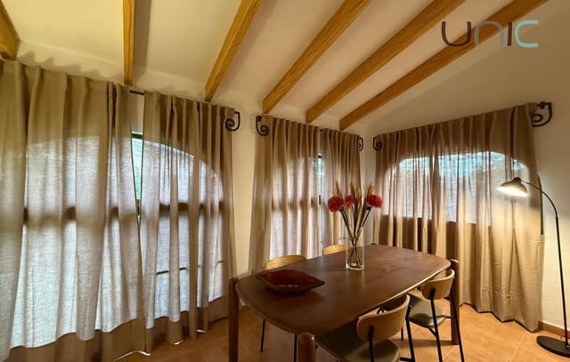 4 soveværelse Villa til leje i Benidorm - € 2.900 (Ref: 9412859)