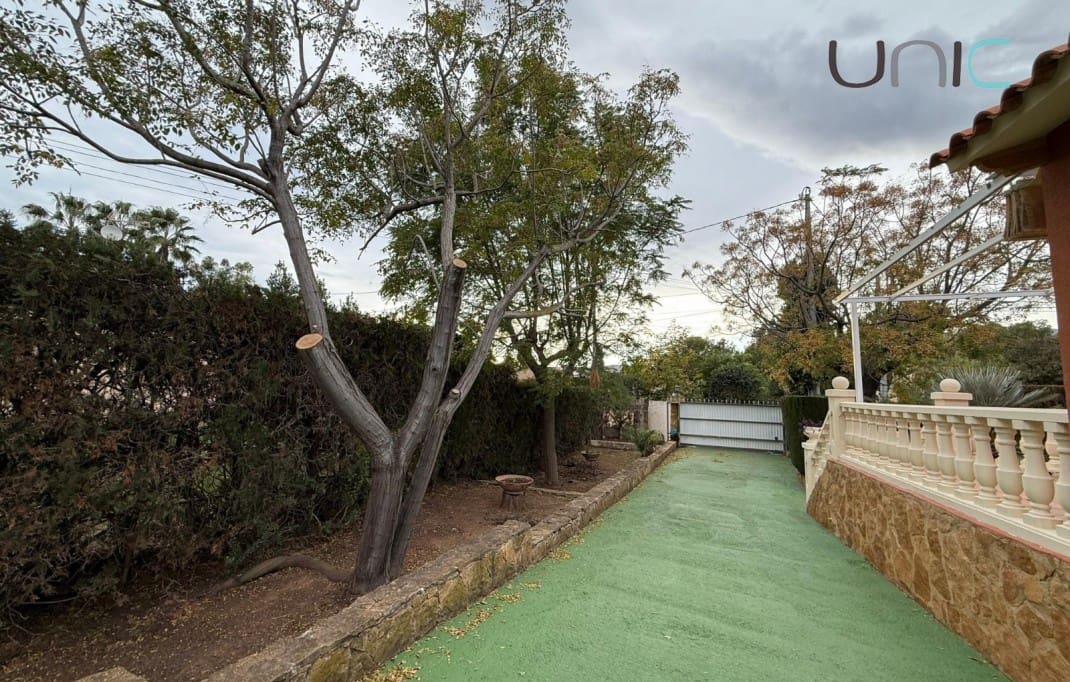 4 Zimmer Villa zu vermieten in Benidorm - 2.900 € (Ref: 9412859)