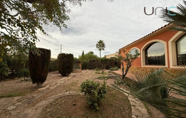 4 soveværelse Villa til leje i Benidorm - € 2.900 (Ref: 9412859)