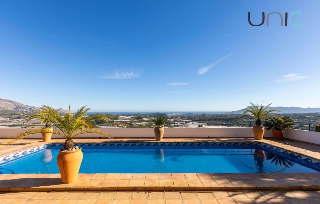 5 soverom Villa til salgs i Callosa d'En Sarria med svømmebasseng - € 890 000 (Ref: 9447213)