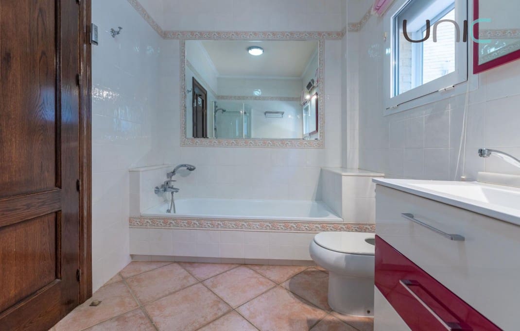 5 soverom Villa til salgs i Callosa d'En Sarria med svømmebasseng - € 890 000 (Ref: 9447213)