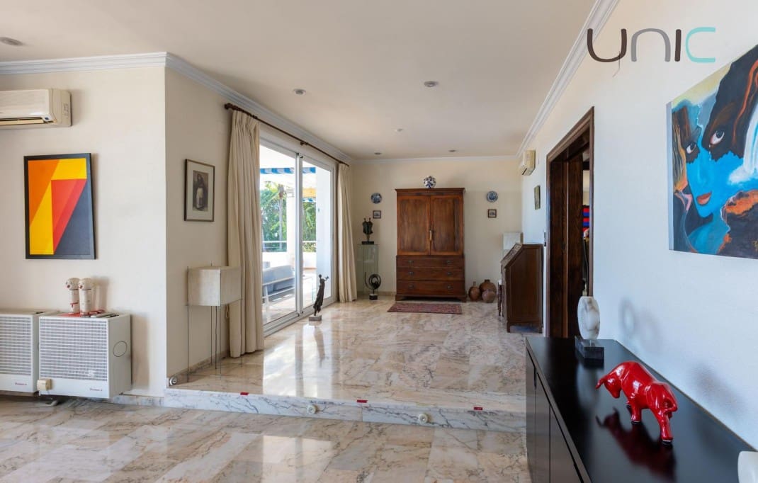 5 soverom Villa til salgs i Callosa d'En Sarria med svømmebasseng - € 890 000 (Ref: 9447213)