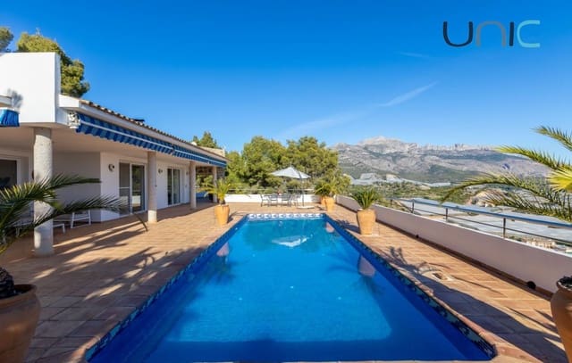 5 soverom Villa til salgs i Callosa d'En Sarrià med svømmebasseng - € 890 000 (Ref: 9447213)