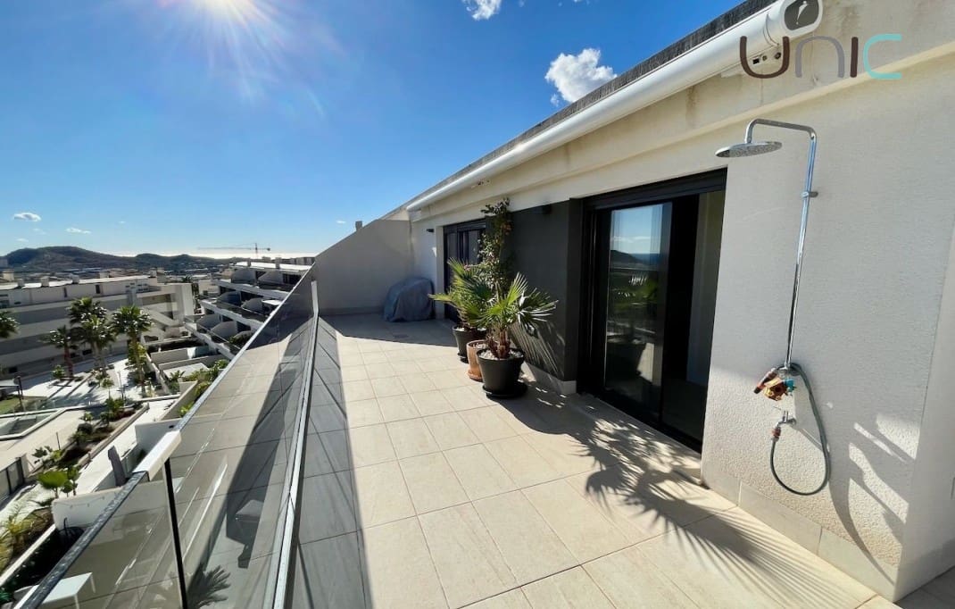 Apartamento de 3 habitaciones en Finestrat en venta con piscina - 540.000 € (Ref: 9447214)