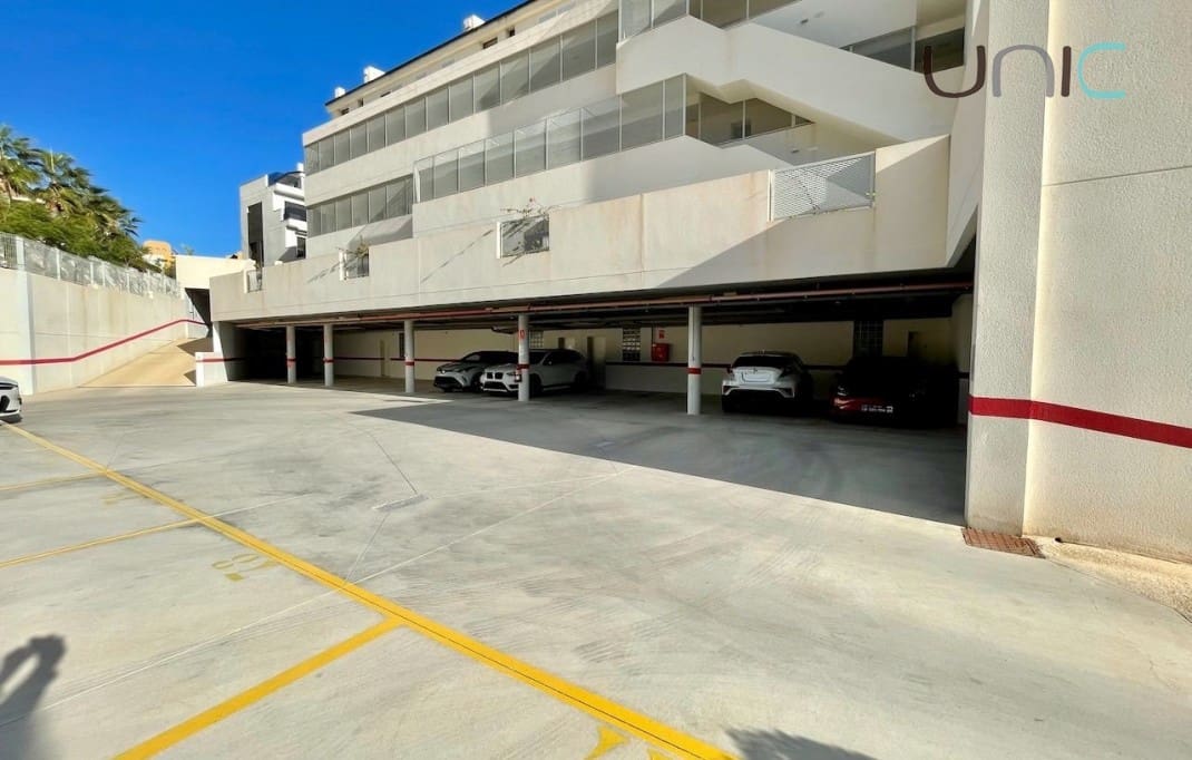 Apartamento de 3 habitaciones en Finestrat en venta con piscina - 540.000 € (Ref: 9447214)