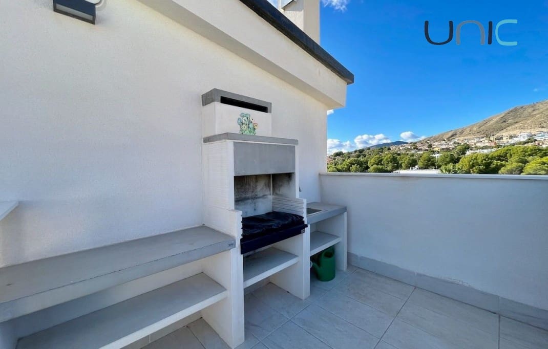 Apartamento de 3 habitaciones en Finestrat en venta con piscina - 540.000 € (Ref: 9447214)