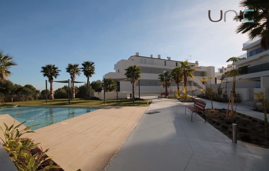 Apartamento de 3 habitaciones en Finestrat en venta con piscina - 540.000 € (Ref: 9447214)