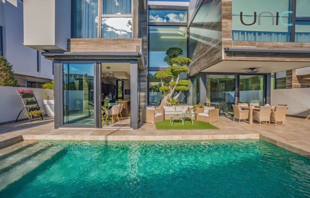 4 soveværelse Villa til salg i Albir med swimmingpool - € 1.675.000 (Ref: 9447215)